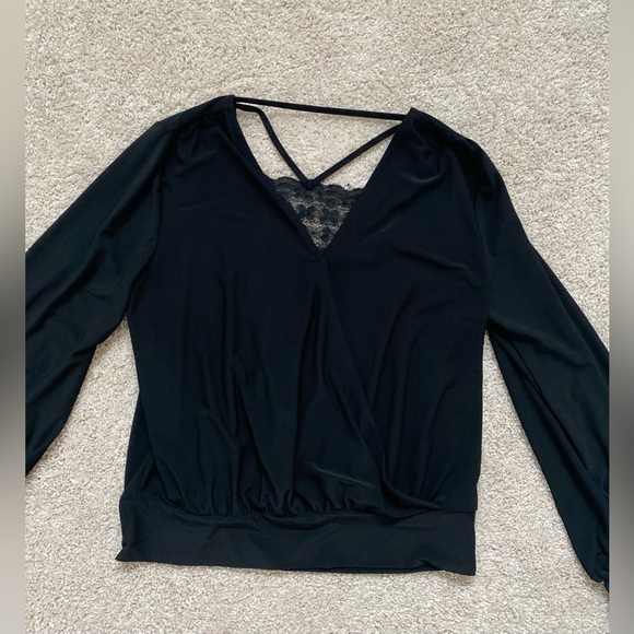 Beautiful Black Dressy Blouse Sz L - Picture 3 of 6